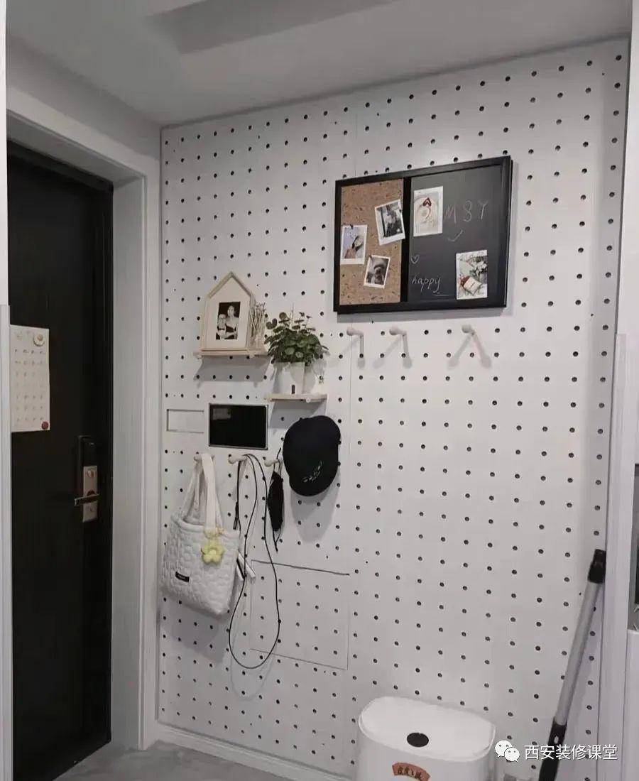 家居收纳,门厅洞洞板利用_装饰_空间_视觉