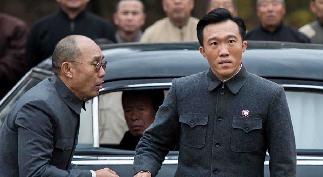 凭借平凡的荣耀成功出圈的配角:一位演过娘道,一位是小品达人_田昊