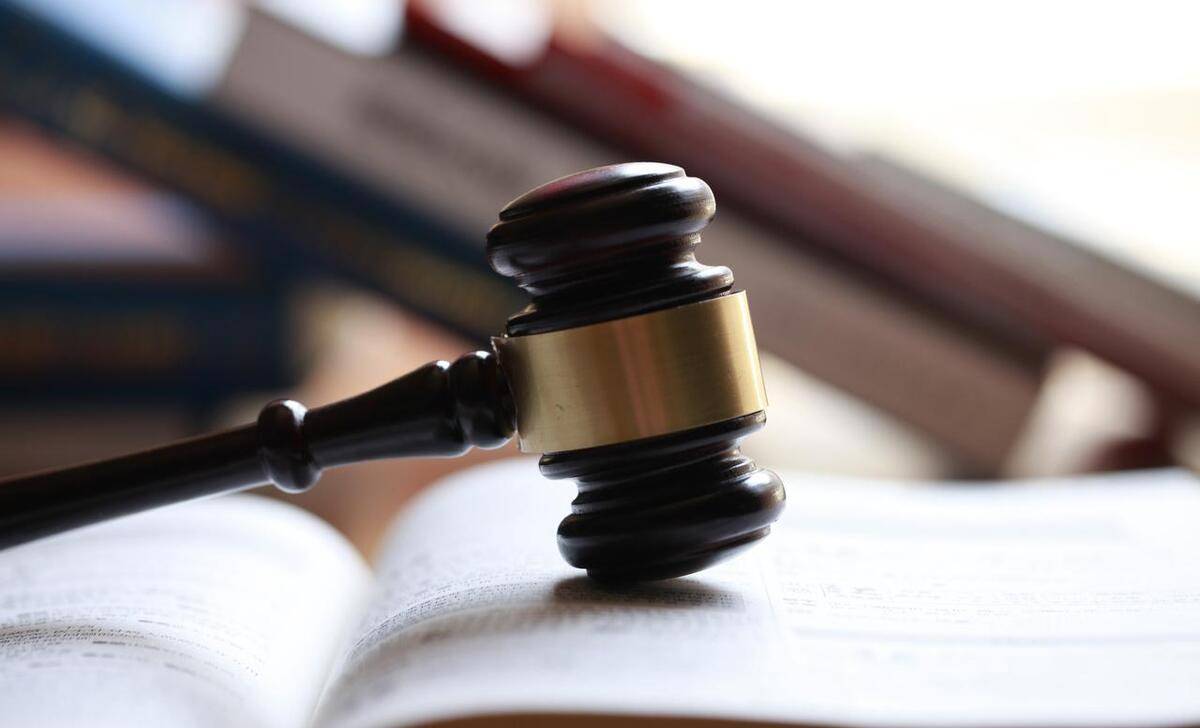 事变2013年5名山东假军官密令来到官局挑衅,大喊:立即放人_周长生