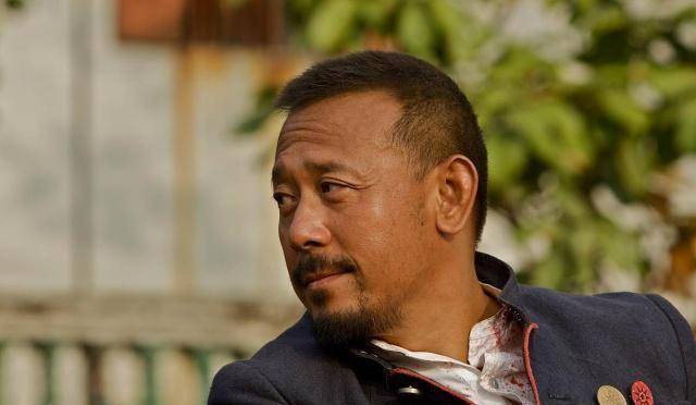 让子弹飞:没有姜文的电影,无酒也无歌,因导演魅力而成名的作品_影片