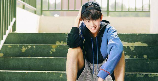 程潇范丞丞新戏开机,爱豆进军影视圈成常态?_人气_资源_节目