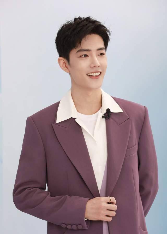 同为娱乐圈顶流男明星,朱一龙和肖战谁走得更远?