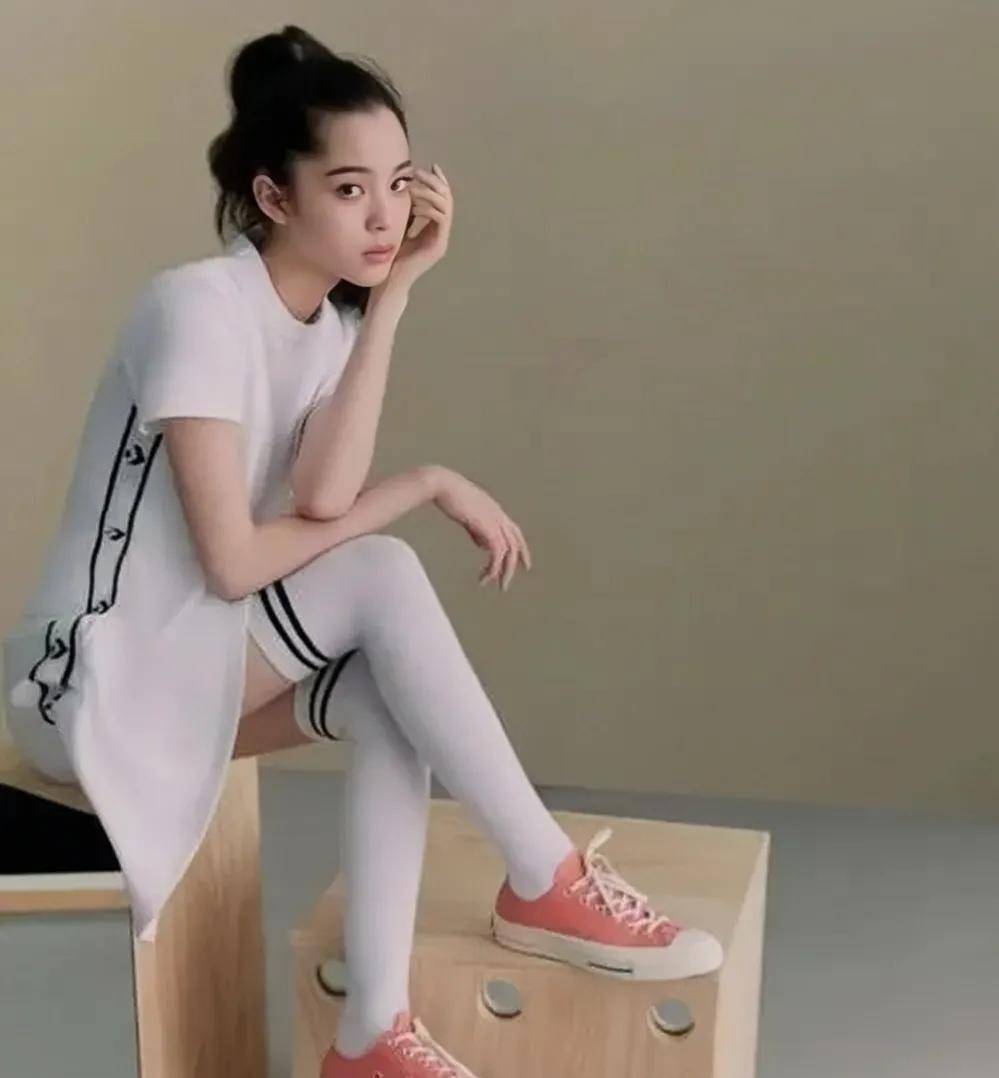 春风暖暖,女星们秀身材_演技_杨幂_气质