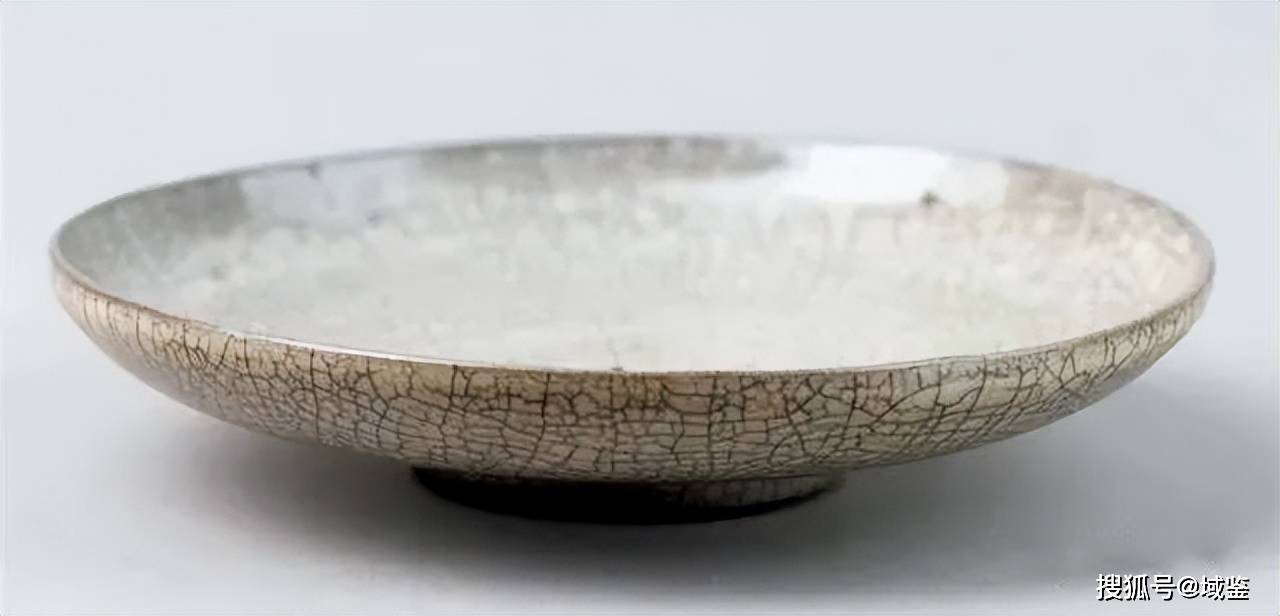 重现古器精魂！明清仿“哥釉瓷”，谁更技高一筹？_搜狐网