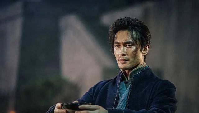同样身怀绝技,鹧鸪哨和张起灵比起来的话,谁会更胜一筹_盗墓_家族