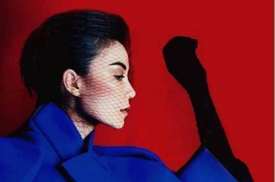 王菲要出新专辑了,真心粉表示非常期待,十六年的时间太漫长了_谢霆锋