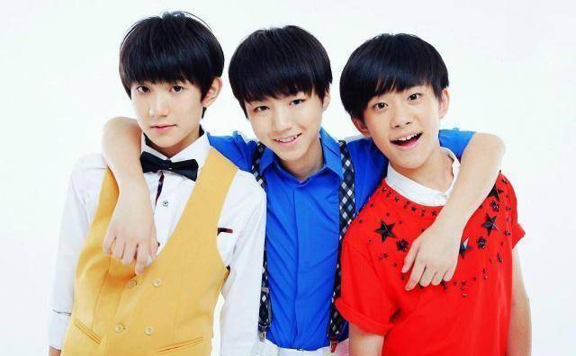 王源回忆练习生活,压韧带时痛哭不止,杨超越深有感触:我懂你_因为