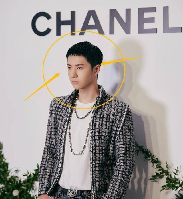 王一博寸头的高级感,回应发型争议,瘦一圈后回到巅峰时期_身材_角色