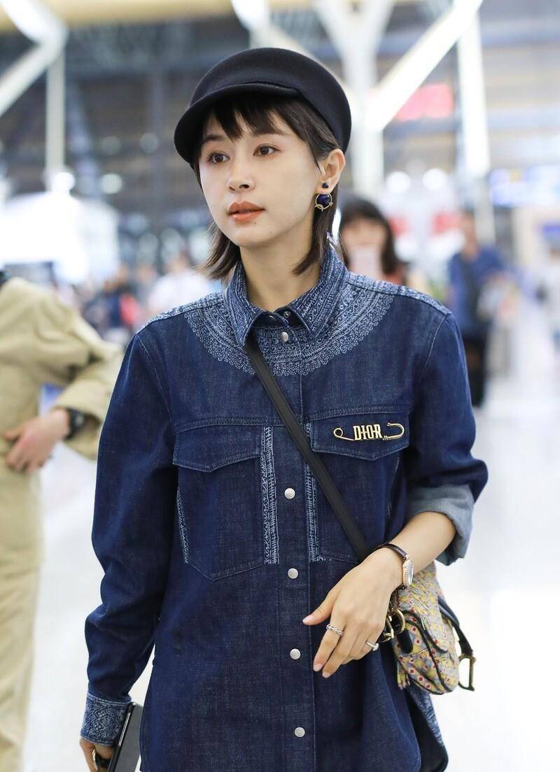 王子文与吴永恩官宣恋情,王子文大方上台谈前任,她活得很通透_节目