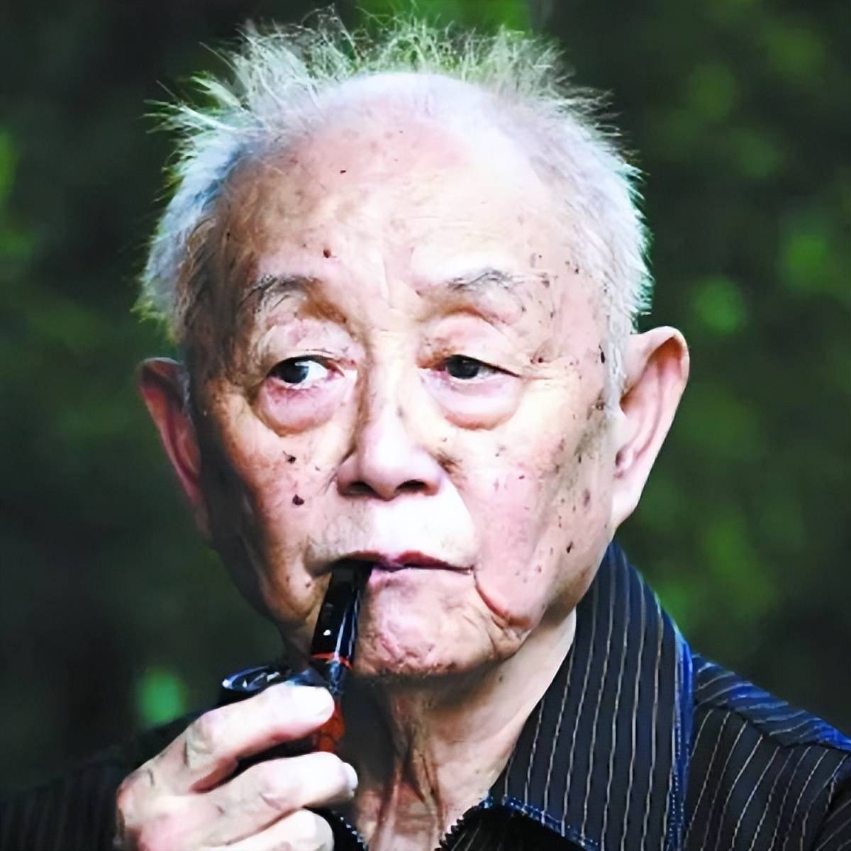 死了就是活不了了，没什么特别的！”黄永玉才是真正活明白了_搜狐网