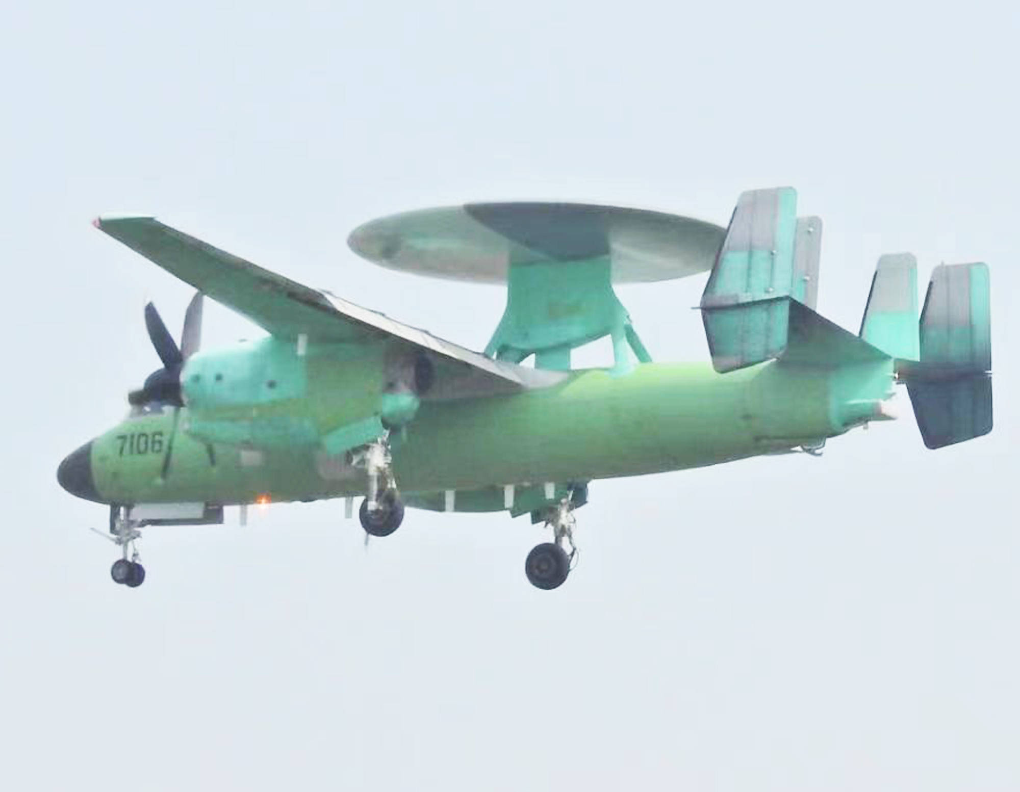 海军新宣传片有彩蛋,致命短板有望解决_预警机_固定翼_起飞