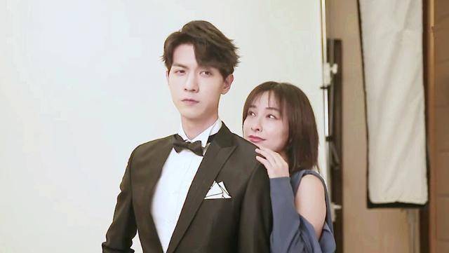 吴昕看任言恺的眼神亮了,但这个举动,说明昕姐只把他当哥们_潘玮柏_cp