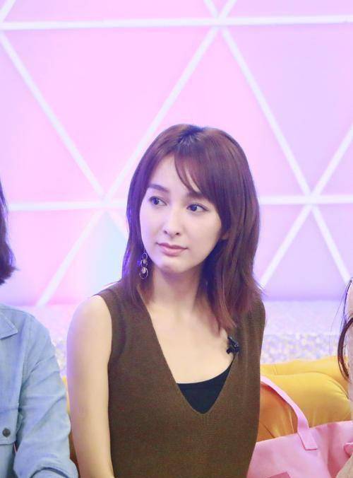 吴昕闷声干大事,新剧俏咪咪官宣,搭档都是杨幂旗下艺人_亮剑_观众