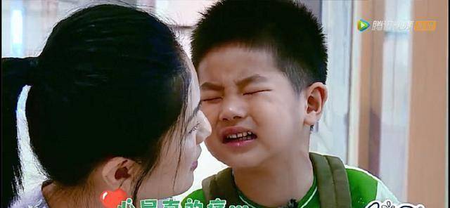 小鱼儿闹情绪,问题却出在胡可身上,沙溢经纪人竟成了救星!