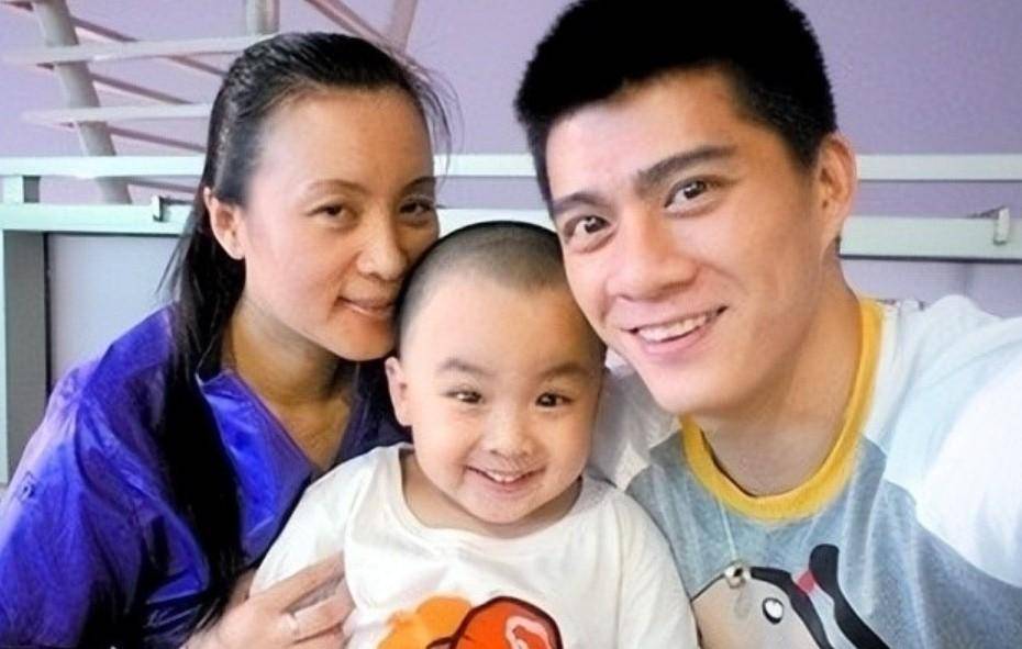 国羽传奇傅海峰:从陪练到羽毛球奥运冠军,退役后的选择你想不到_训练