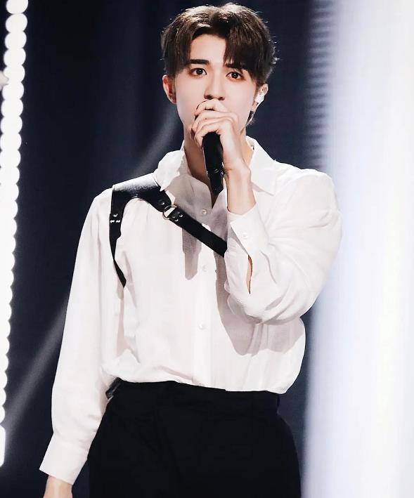 into1成员学历,米卡天普大学,林墨上戏,周柯宇不是最低的_能力_毕业