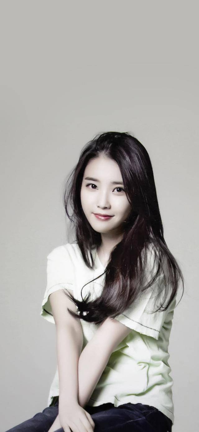 iu(李知恩),韩国流行乐歌手,音乐制作人,影视演员,节目主持人