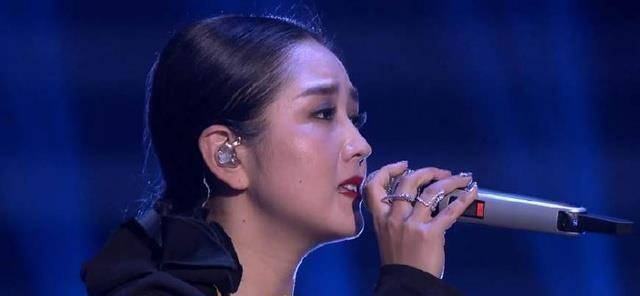 薛之谦和张信哲还有这样的渊源,《金曲捞》料真足_歌曲_何洁_合唱