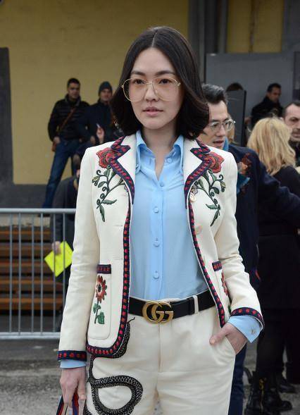 小s这是闹哪样,不道歉也不删除不当言论,利弊关系还没捋清呢_补救