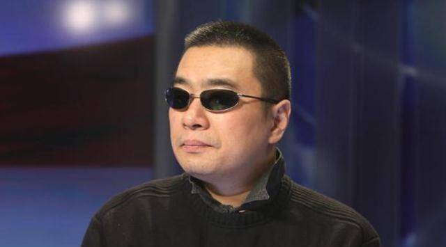 辛巴退网到底咋回事?