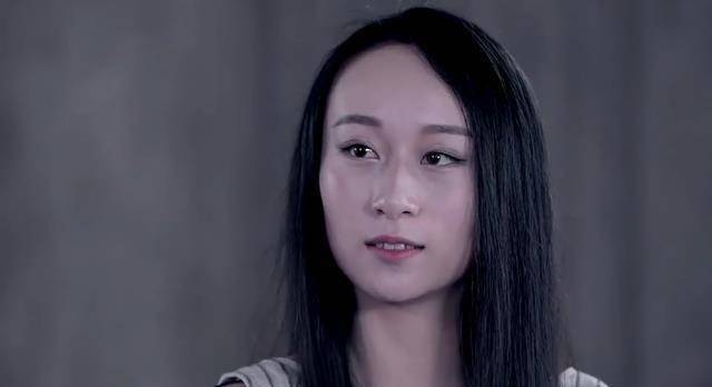 杨丽萍徒弟水月戴婚戒大方首访:爱就是爱,婚礼现场双方父亲送祝福