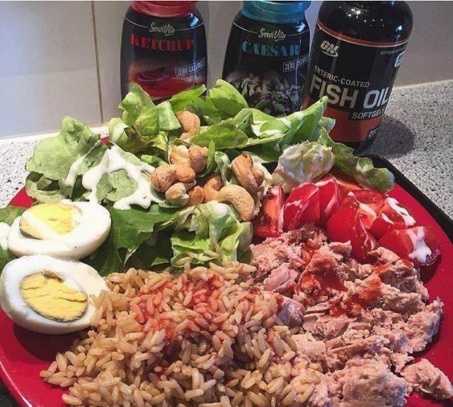 煎或者用锅去蒸煮,还有利用烤箱包上锡纸去烤~~还有各种高营养的蔬菜