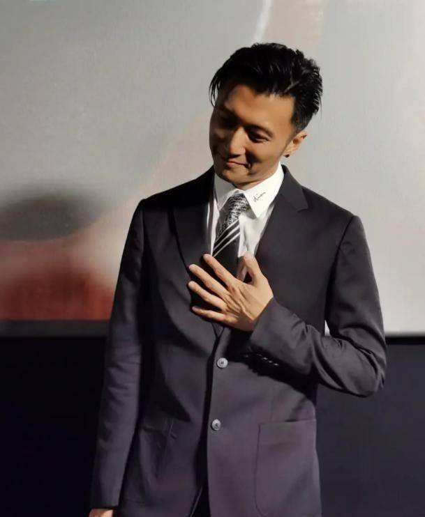 谢霆锋状态绝,新片《怒火重案》中的阿敖_电影_网友_观众