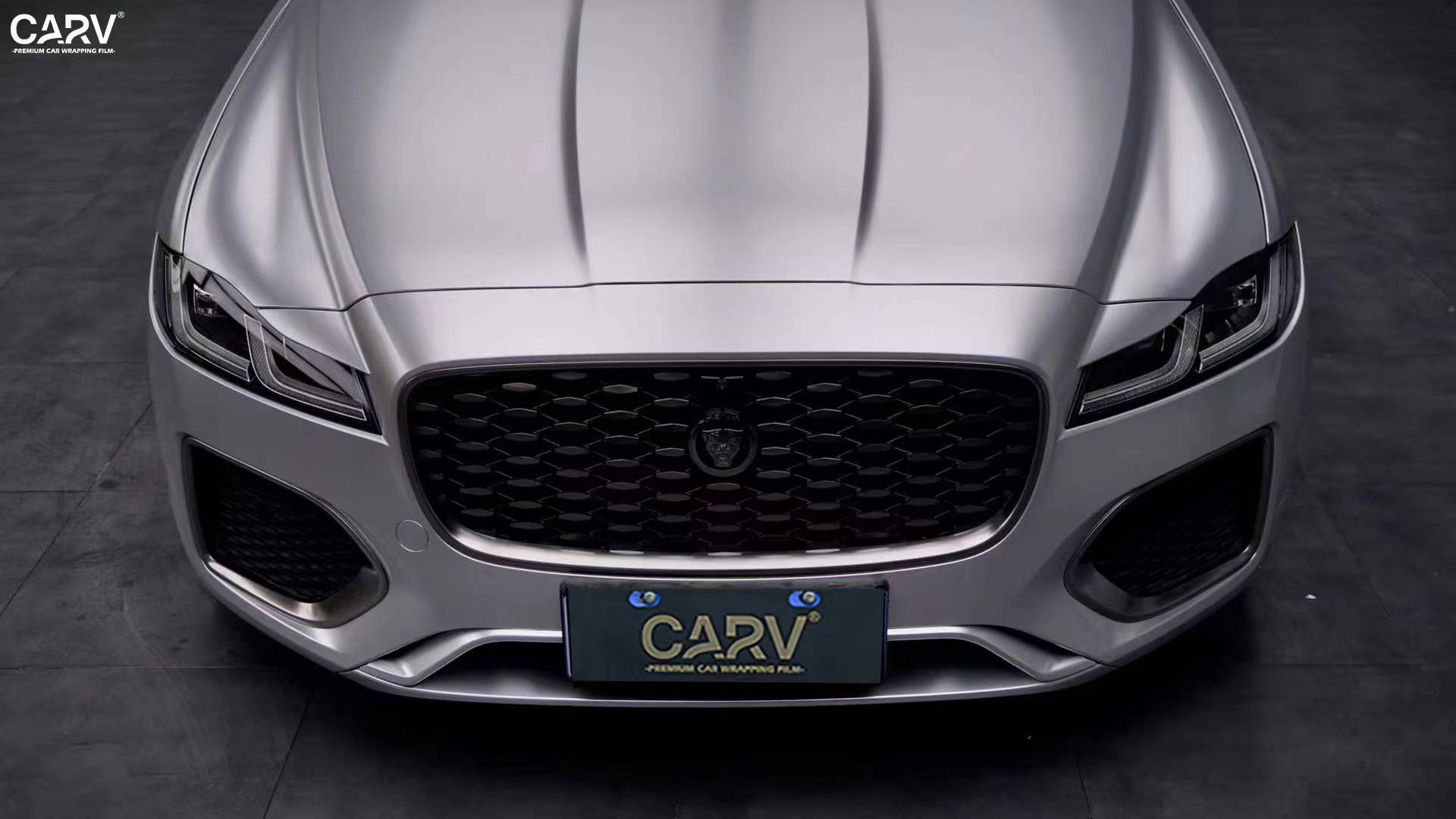 捷豹xfl卡孚carv改色膜电光金属银,更饱满更有科技感_搜狐汽车_搜狐网