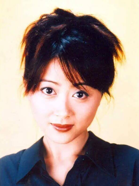 姚乐怡的故事_身材_因为_王晶