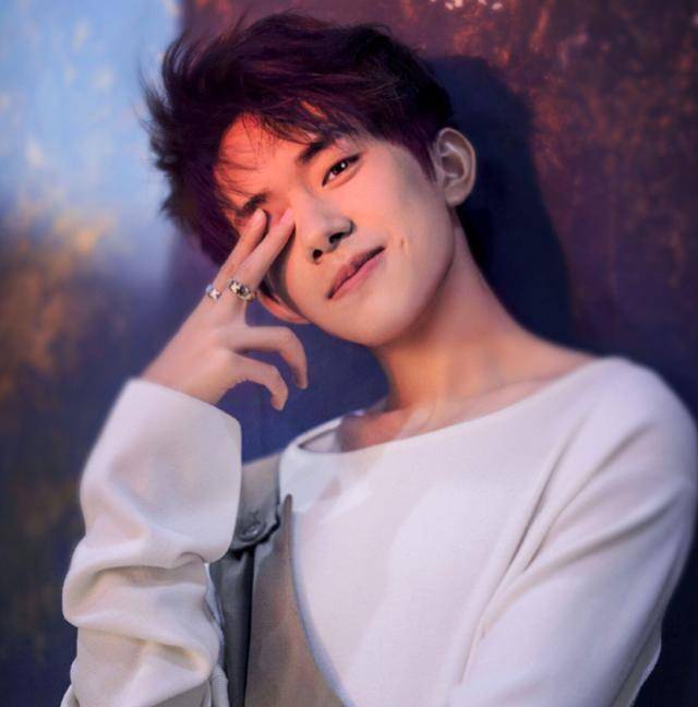 易烊千玺拒绝郭敬明,不愿为《爵迹2》宣传,得知理由后网友盛赞_画面