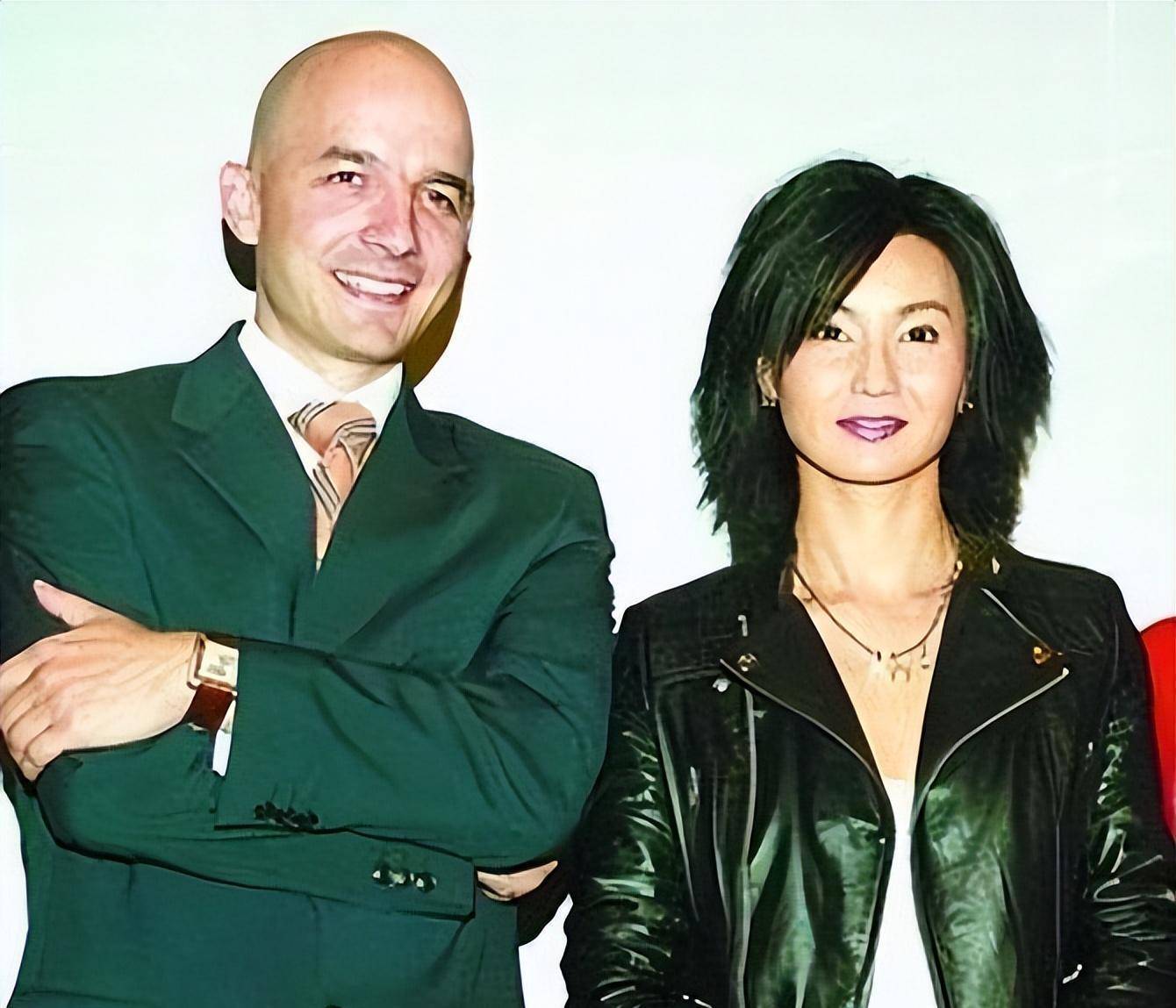 尔冬升_女人_恋情