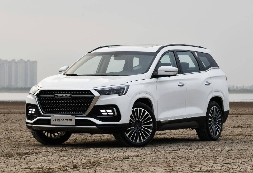 奇瑞捷途x95上市,比预售便宜2000元,或将瑞虎8踩在脚下