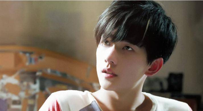 并且,作为青春偶像,杨洋的粉丝群体大多都是20岁左右有消费能力的z