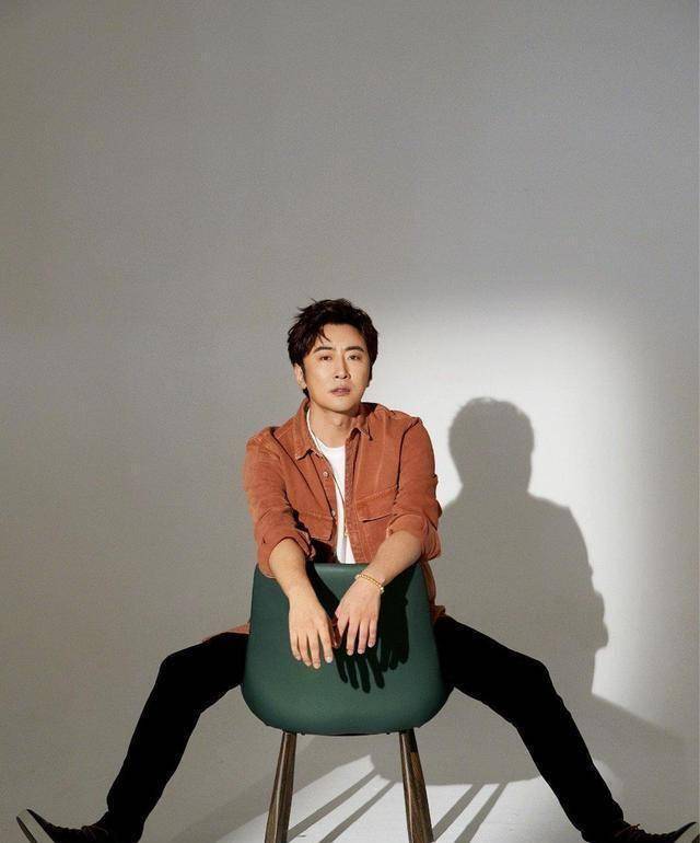 又一对跨国明星离婚,曾是最被看好的中韩婚姻,邓伦还曾做伴郎_高梓淇