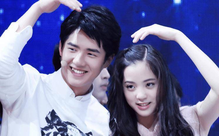 杨颖的男闺蜜是井柏然,杨紫的男闺蜜是李现,看到最后:建议在一起!