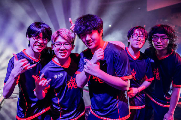 无畏契约电竞中国队伍突破历史,拿下首场国际赛胜利!