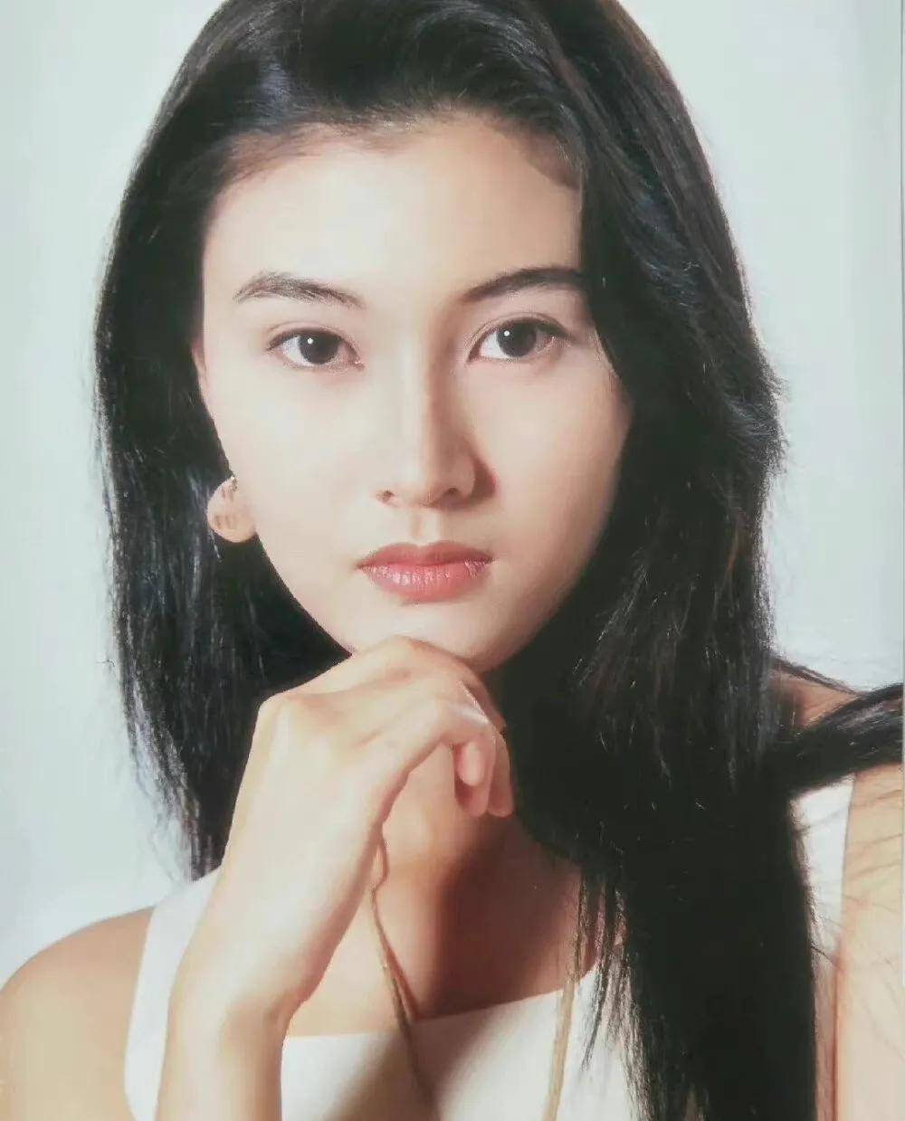 光影中的李嘉欣,你还记得她的最美皇后和方世玉吗_认可_图片_图鉴