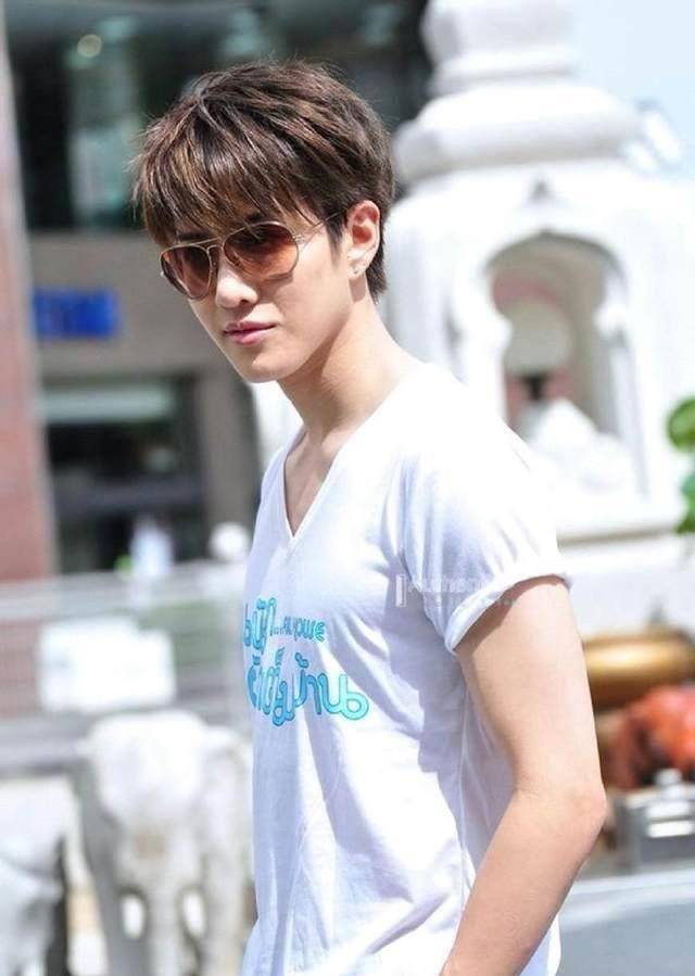 娱乐圈也只有他的妈妈最显年轻,被网友猜测成了姐姐_mike_中国_发展