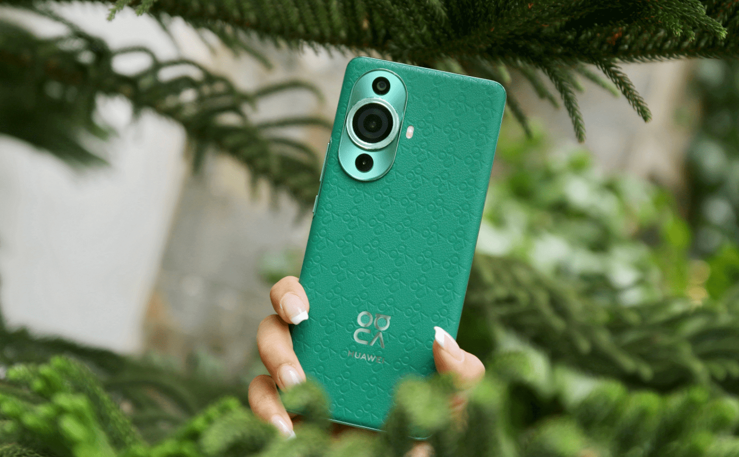 华为畅享60x近两千元,一加ace2处于两千价位段,而华为nova11 pro价格