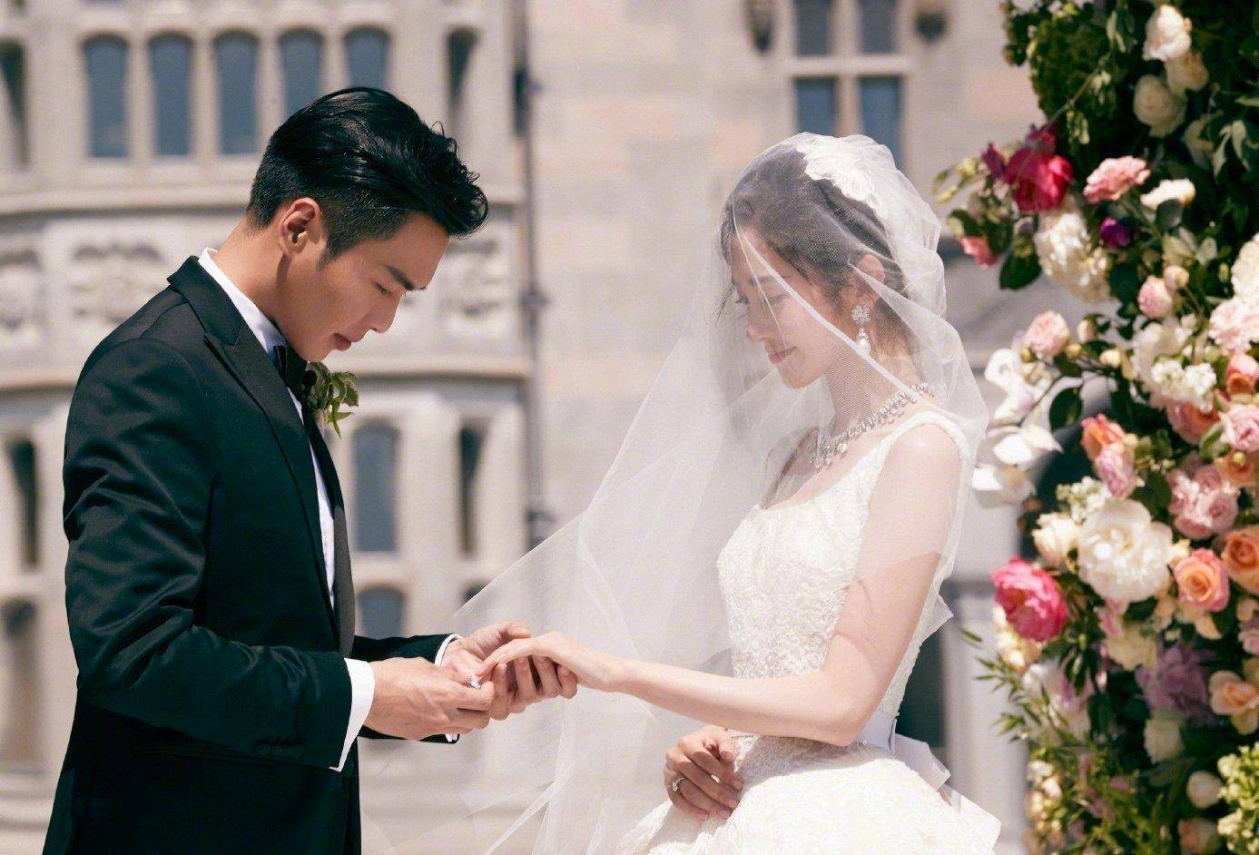 张若昀与唐艺昕的甜蜜史:爱情长跑总会带来好结果_李沁_女生_都会