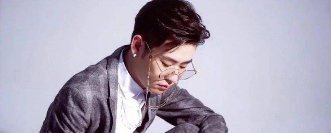孟美岐和吴宣仪都比她流量大啦?