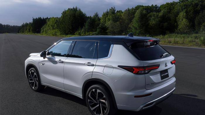 2022款"欧蓝德phev"海外亮相,颜值更高,或提供高性能版_搜狐汽车_搜狐