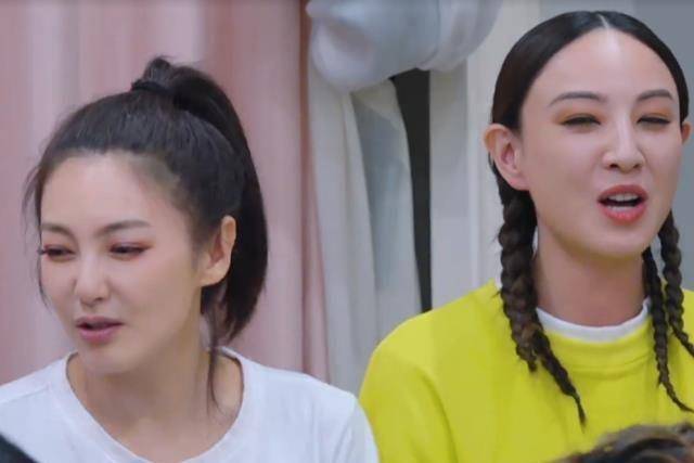 张雨绮撩完郑希怡,转头向李斯丹妮撒娇,姐姐们装看不见网友炸锅_节目