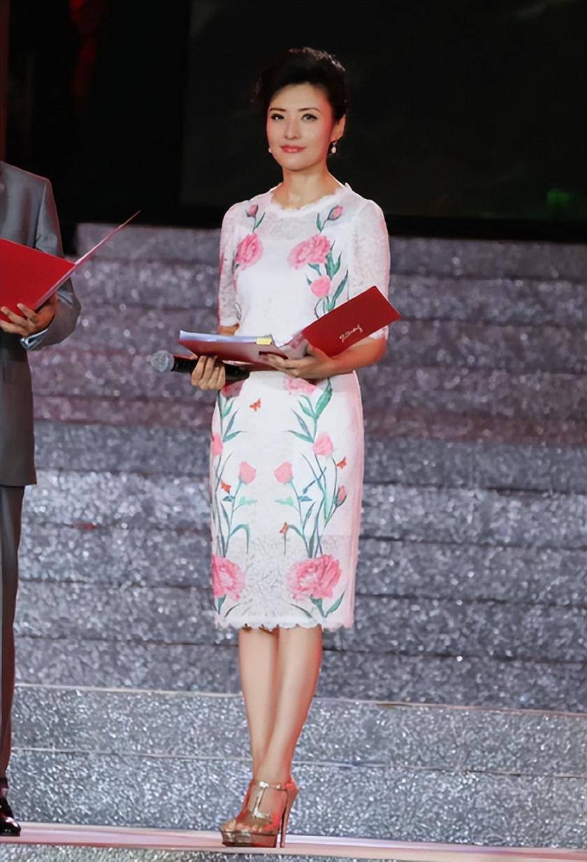 周涛的"国字脸"太抗老!