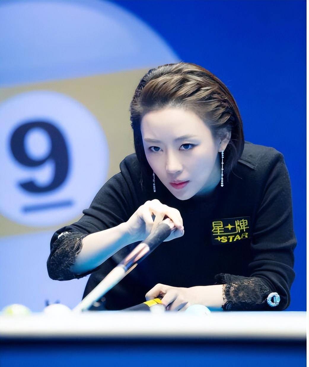 对于在世界上享有崇高威望的九球女王潘晓婷,如今祈盼亚运会,你有什么