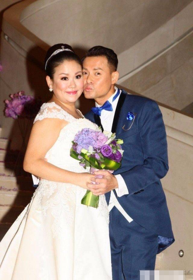海俊杰同老婆婚纱照返回搜狐,查看更多