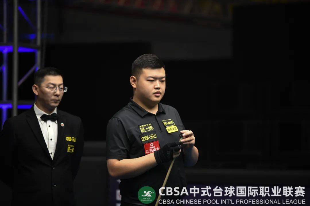 赛决赛(上)】孔德京打出梦幻半场 25-13压制刘海涛_阶段_比赛_石汉青