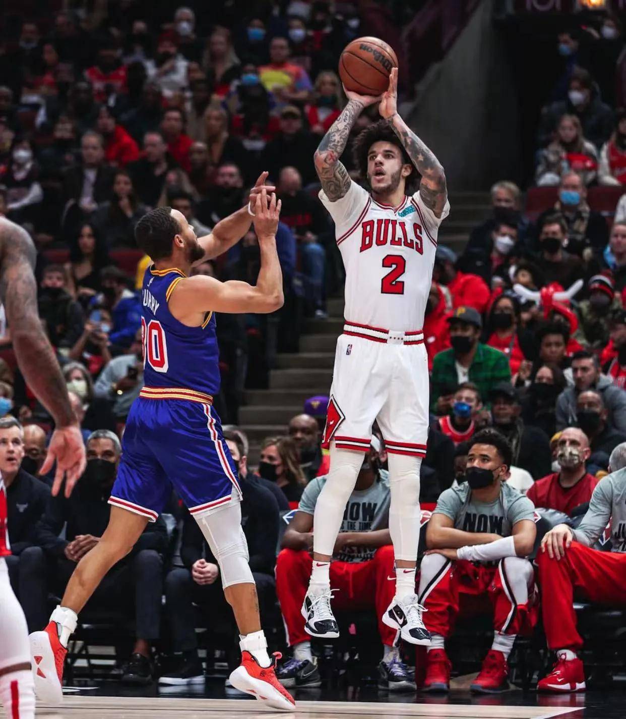 "球哥"鲍尔预计新赛季也没办法上场,公牛要做好不回归的准备_卡尔尼索