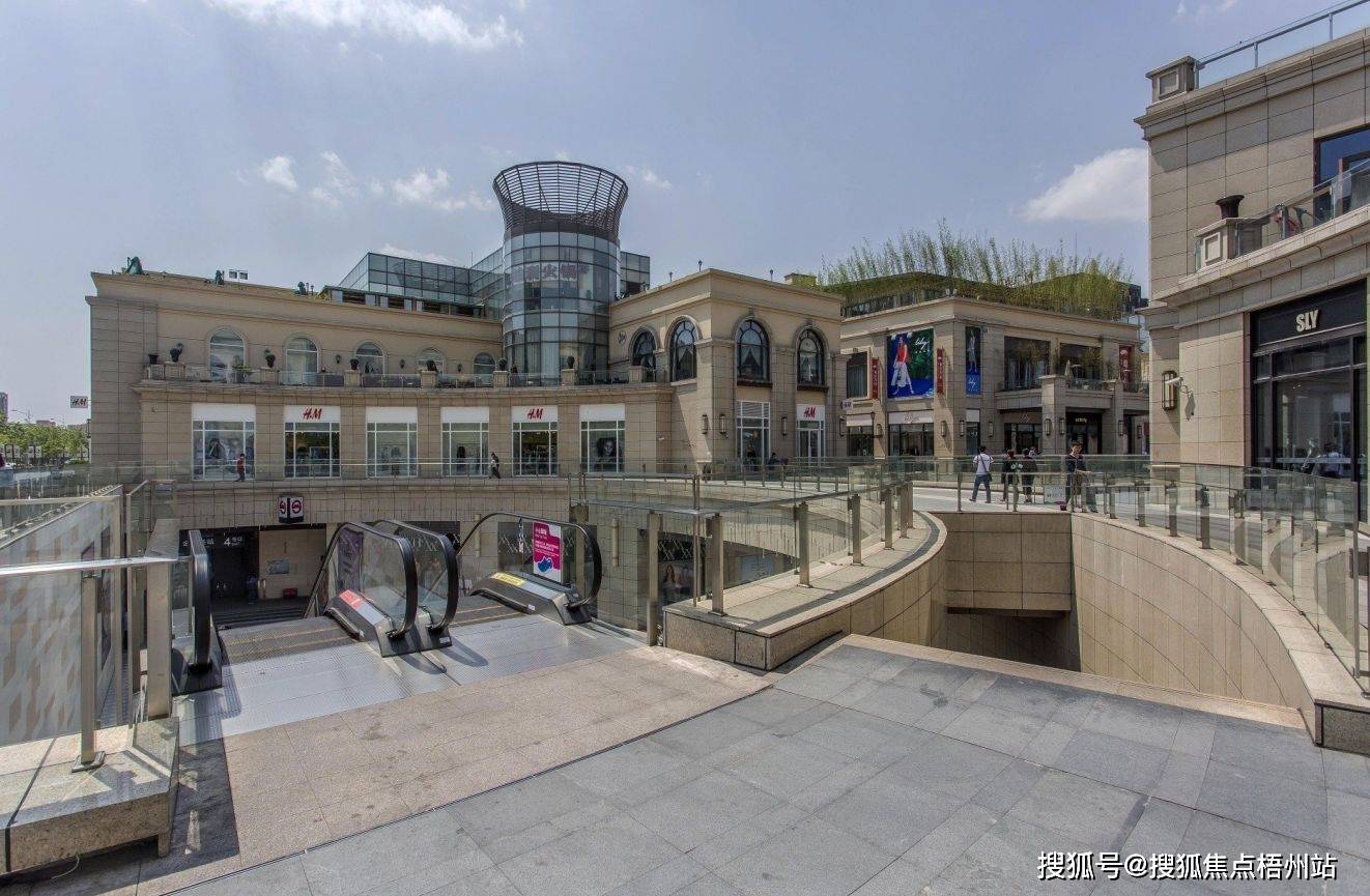 上海长泰广场(办公)写字楼物业管理处/招商中心/租赁信息_工位_数据