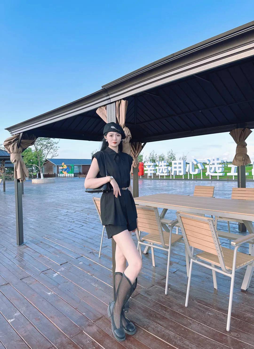 辛巴的五常大米基地,不仅盛产大米,还能长出大长腿美女!